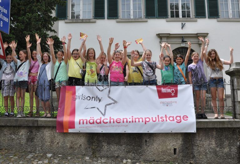 WG: [presseinfo] mädchen:impulstage 2015 - get the picture!
