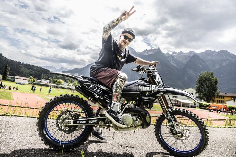 Freestyle-Weltpremiere für Bludenz: Manege frei für die „Masters of Dirt“ 