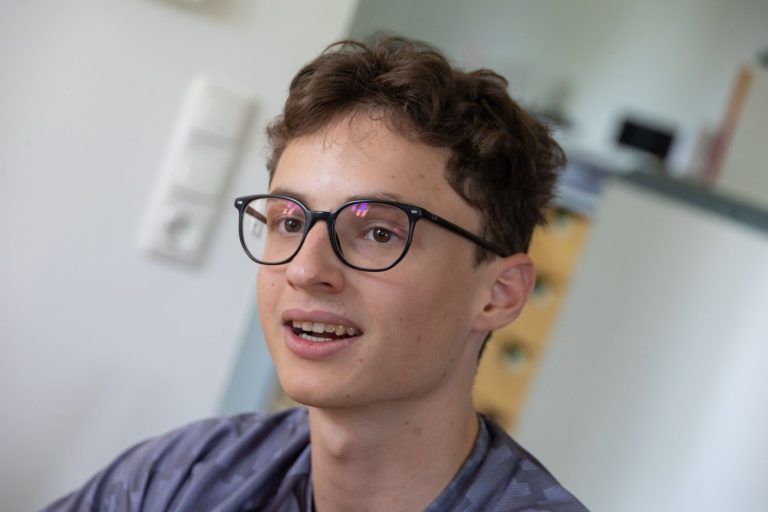 Wie ein 18-jähriger Lauteracher neben der Matura seine eigene App an den Start gebracht hat