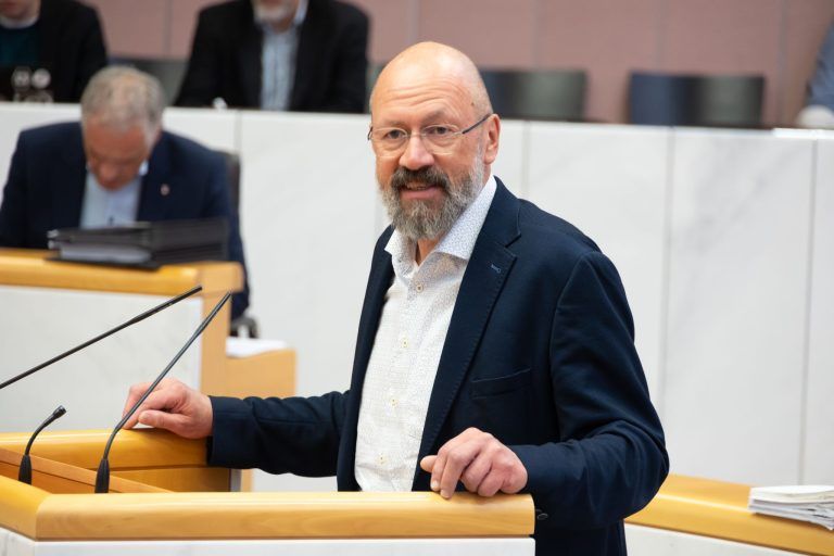 "Wer fast die Hälfte seines Einkommens fürs Wohnen ausgeben muss, hat keine finanzielle Freiheit mehr"