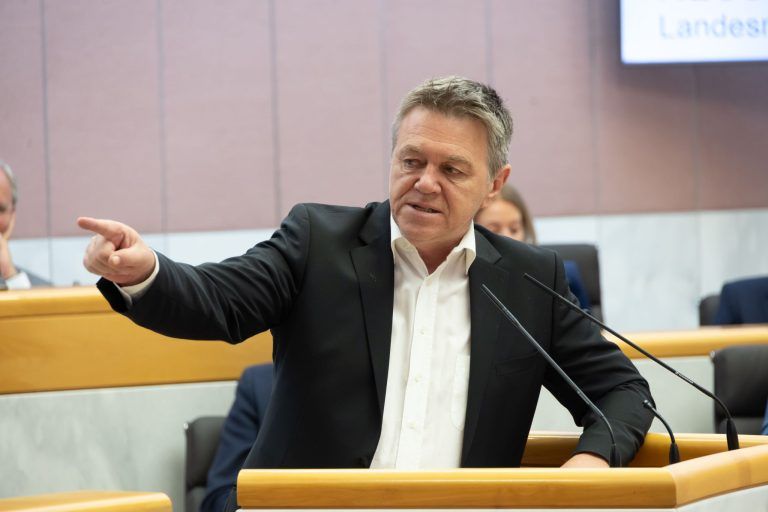 "Wer fast die Hälfte seines Einkommens fürs Wohnen ausgeben muss, hat keine finanzielle Freiheit mehr"