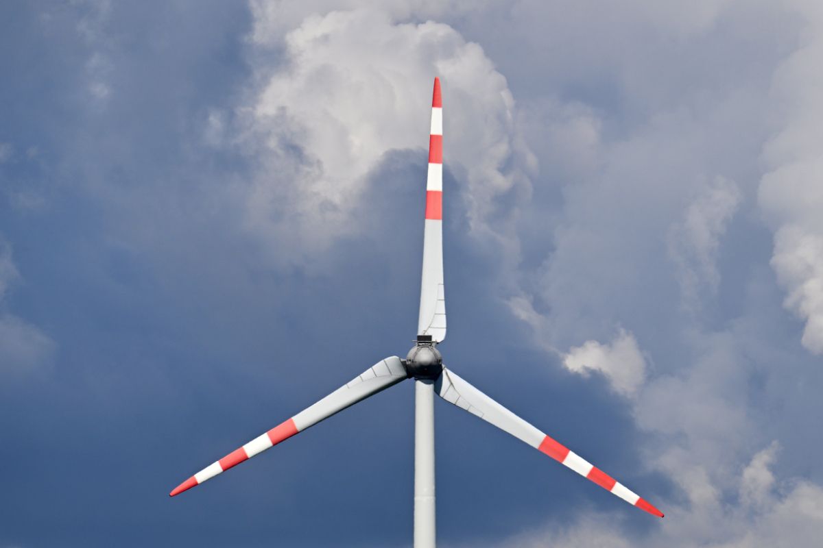 Regierung und Grüne einig bei rascherem Erneuerbaren-Ausbau
