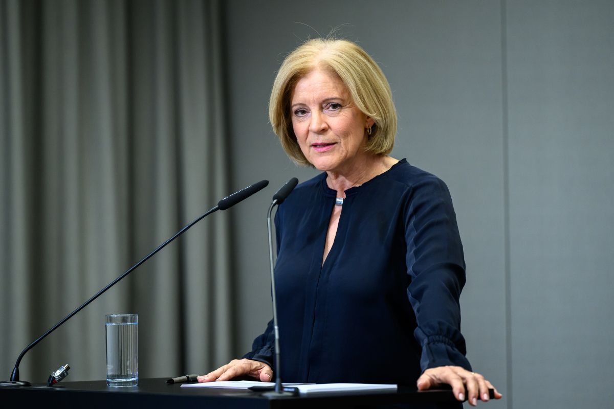 Thurnher erwägt wegen Sparplänen für ORF Klage