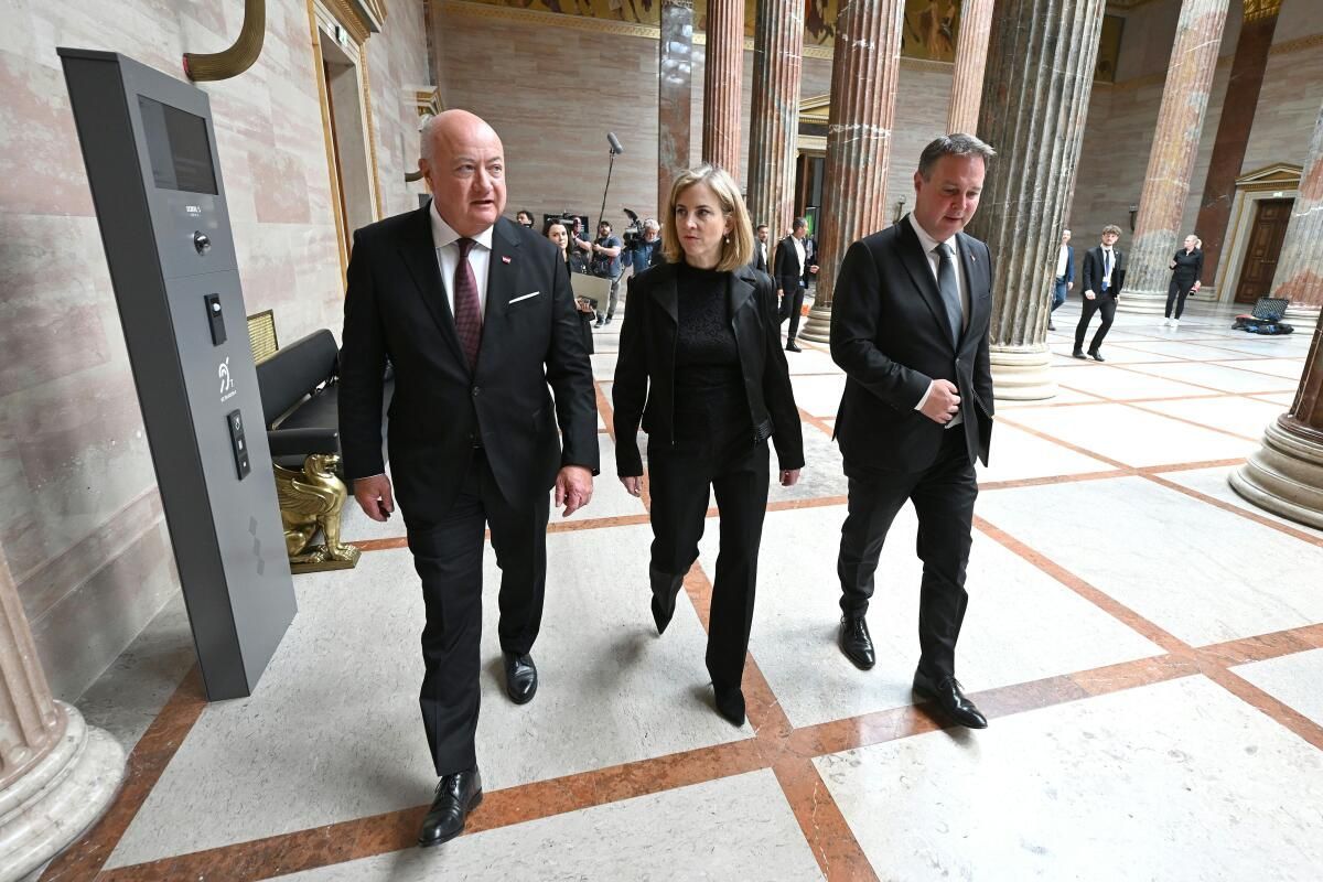 Koalitionsparteien loben Budget-Einigung