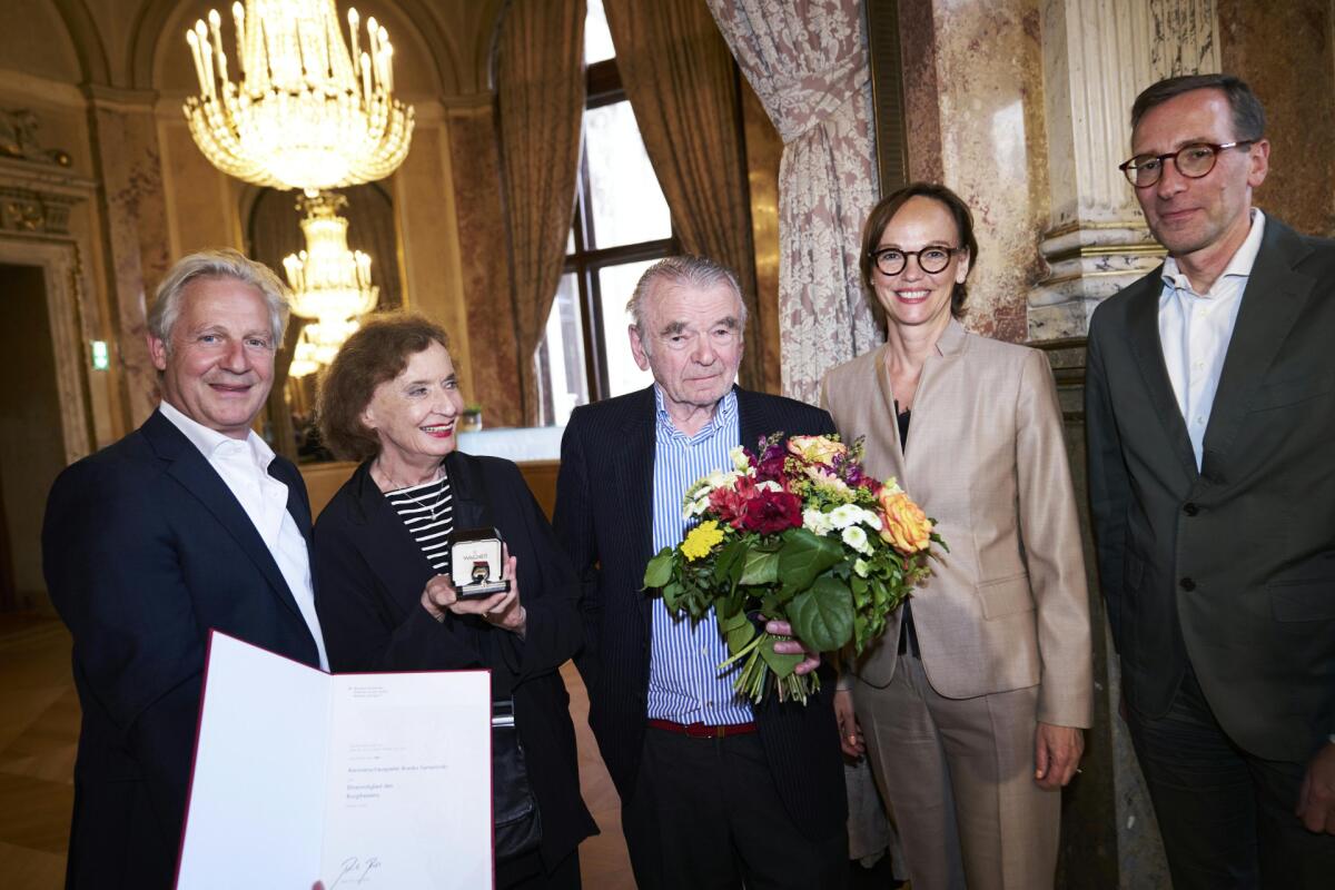 Branko Samarovski wurde Ehrenmitglied des Burgtheaters