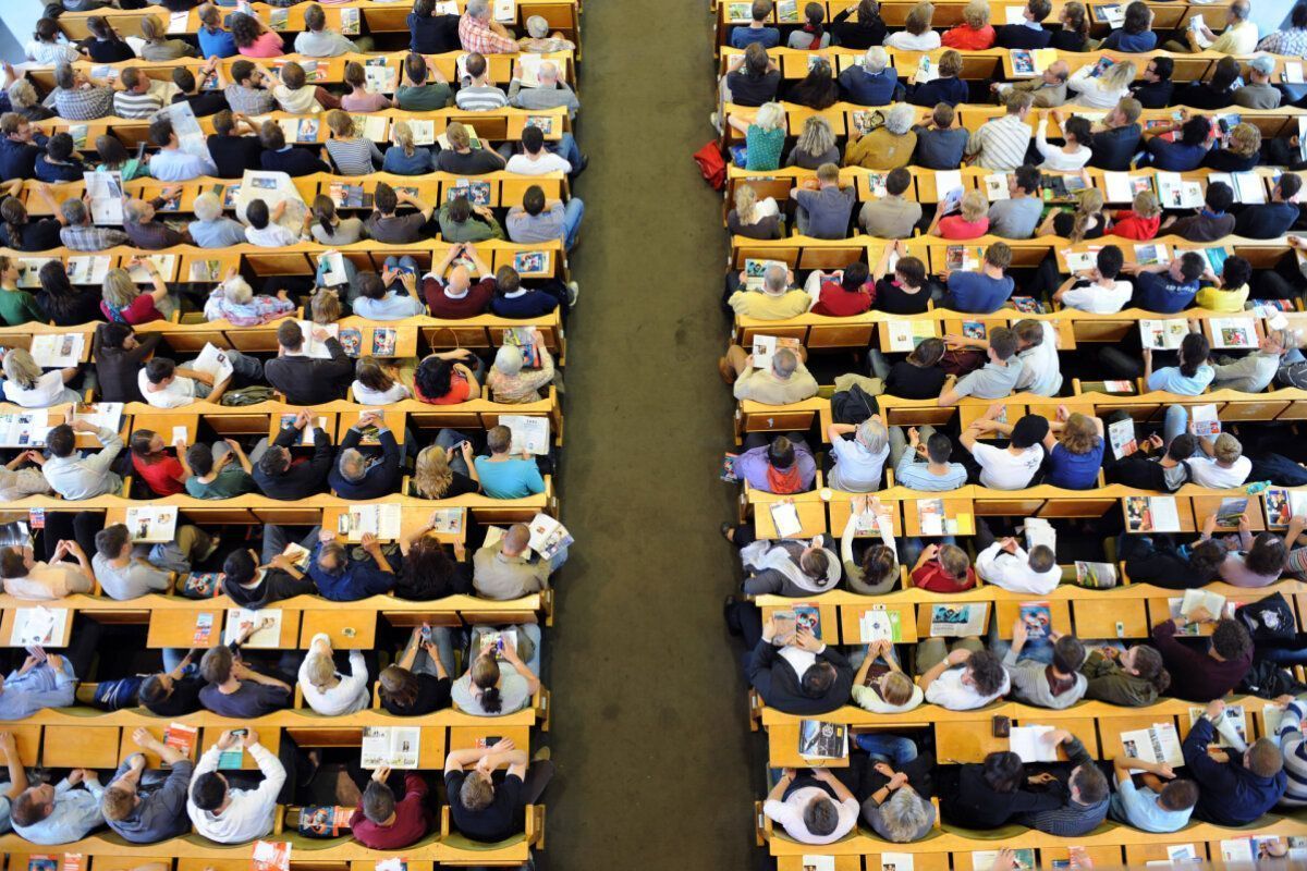 RH für weitere Verbesserung der Betreuungsrelationen an Unis