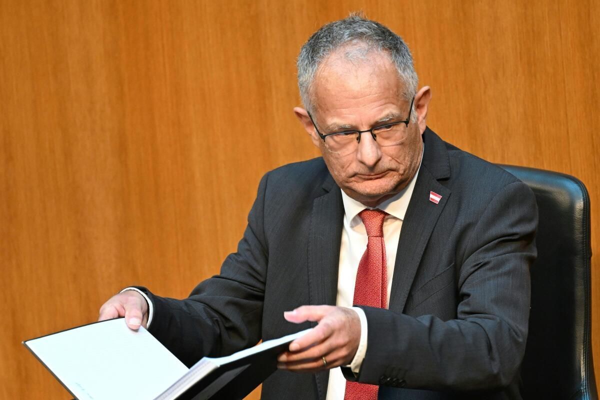 Grüne kritisieren Marterbauer