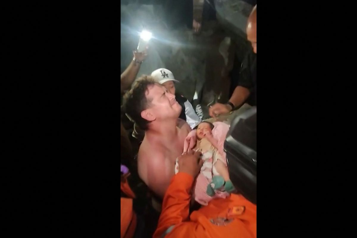 Baby aus Erdbeben-Trümmern in Venezuela gerettet