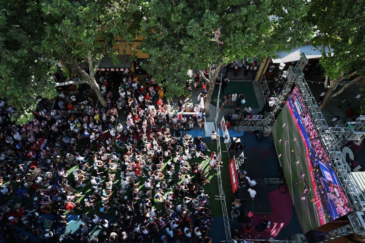 Schüsse in WM-Fanzone in San José fordern Menschenleben