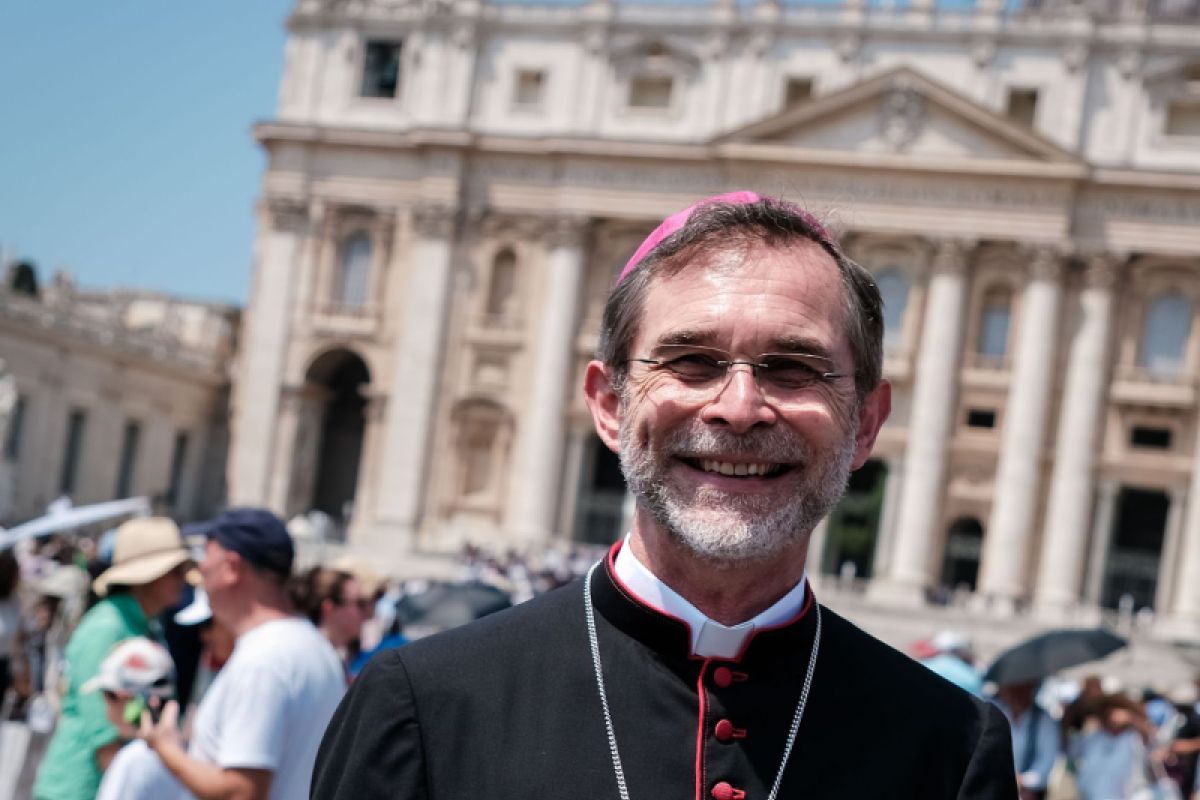 Wiens Erzbischof Grünwidl erhält von Papst das Pallium