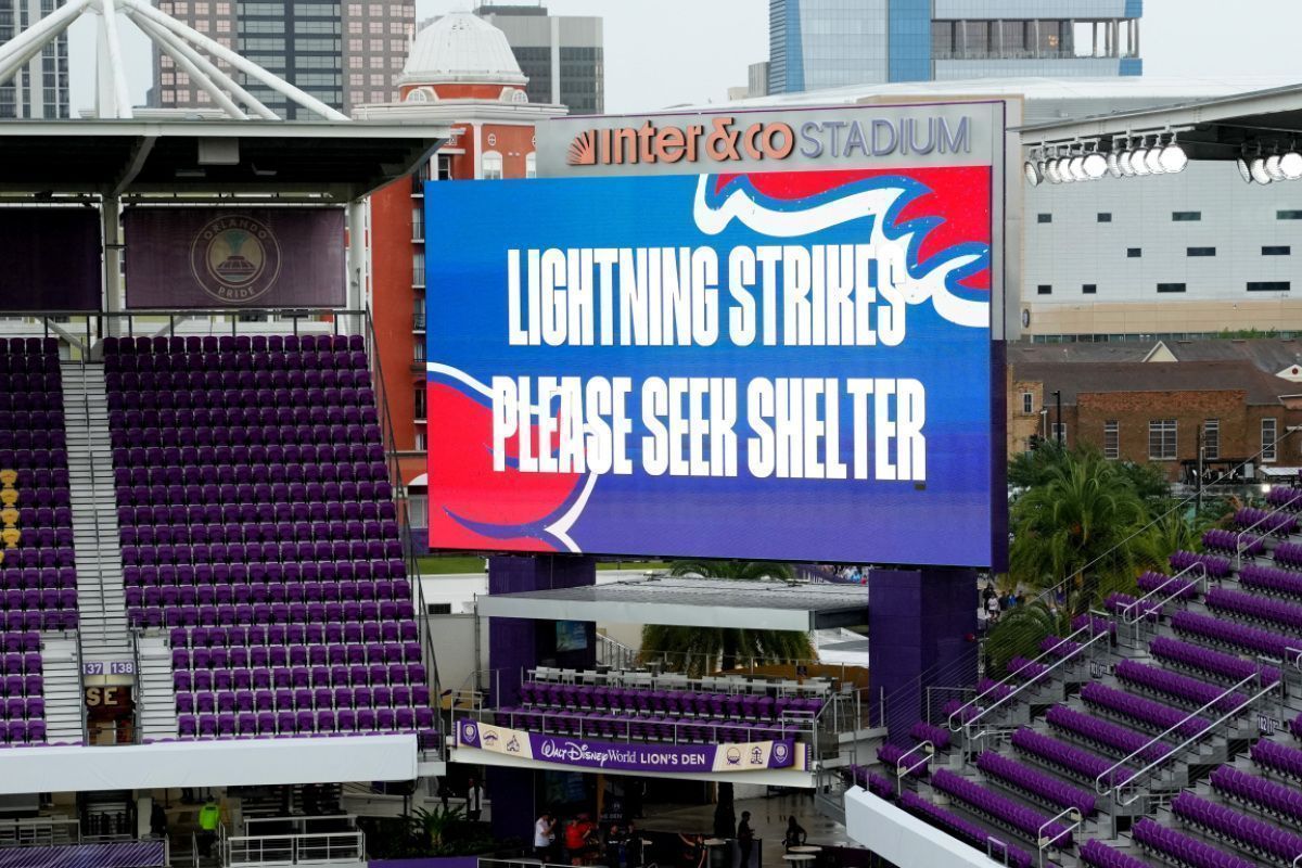 Unwetter stört Englands WM-Generalprobe in Orlando