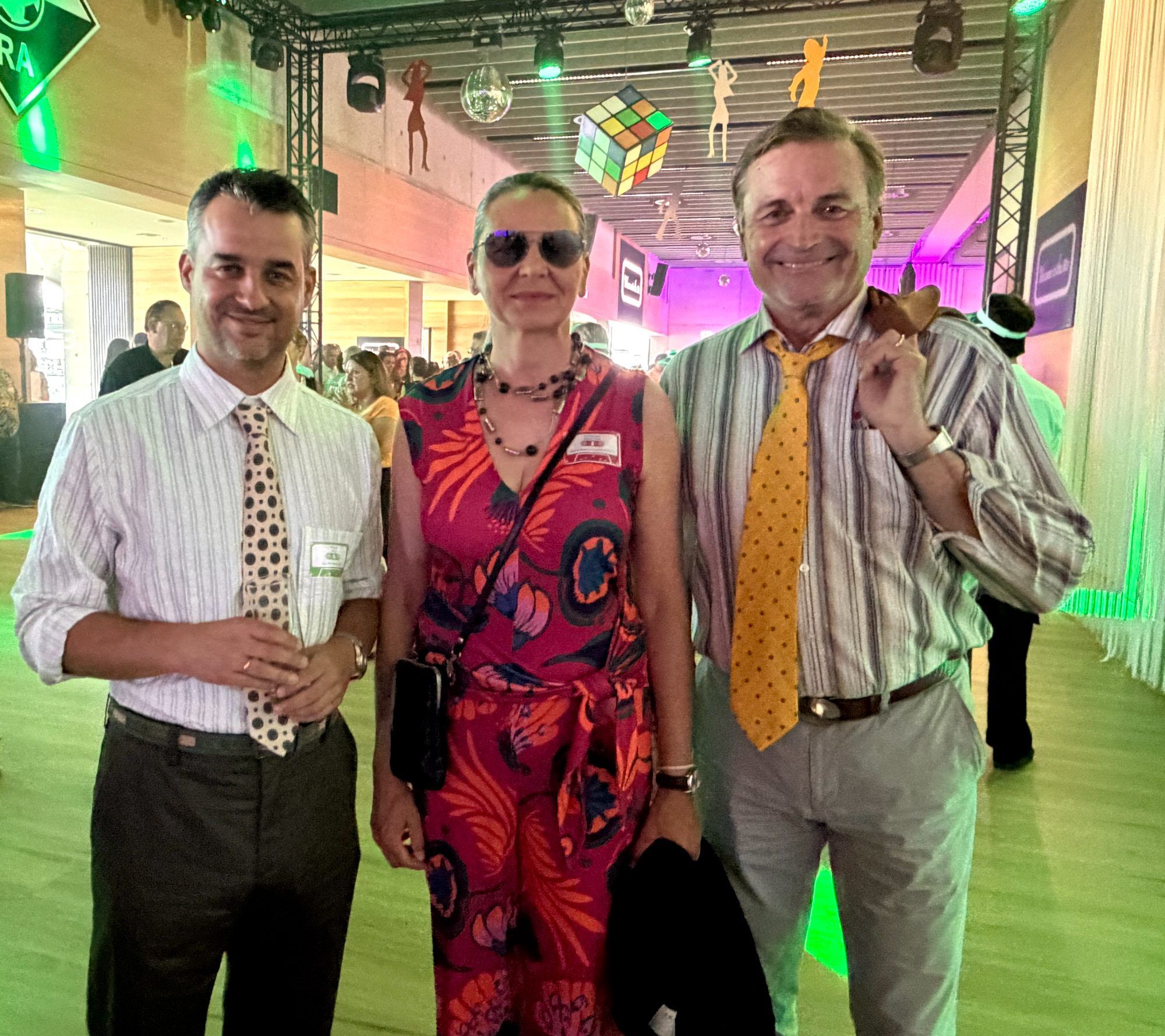 Michael Temel mit Daniela und Wolfgang Bösch