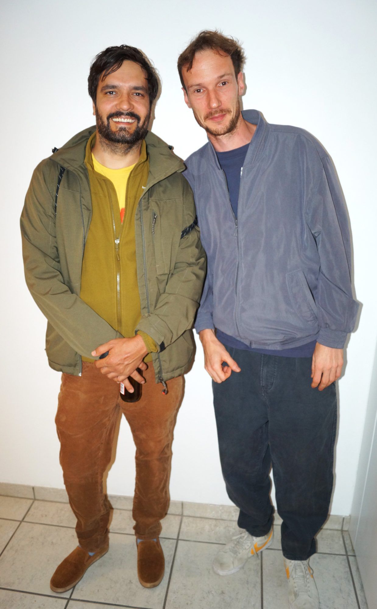 Aaron Hiebeler von der Jugendarbeit und Linus Baumschlager 