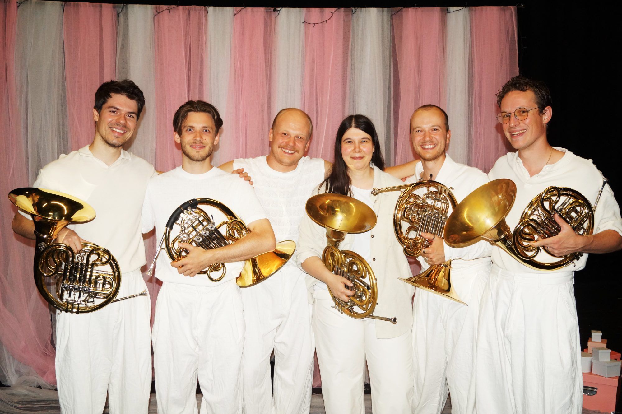 Jernej Cigler, Martin Reiser, Schauspieler Sebastian Doppelbauer, Lucie Krysatis, Anton Doppelbauer und Damian Muller