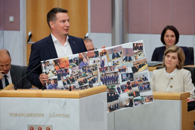 Landtags-Splitter: Nazi-Vergleich, Grillgemüse und Rotwein