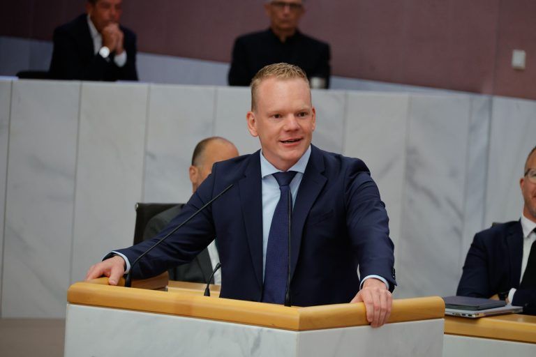 Standing Ovations von allen Landtagsparteien zum Abschied von Daniel Allgäuer