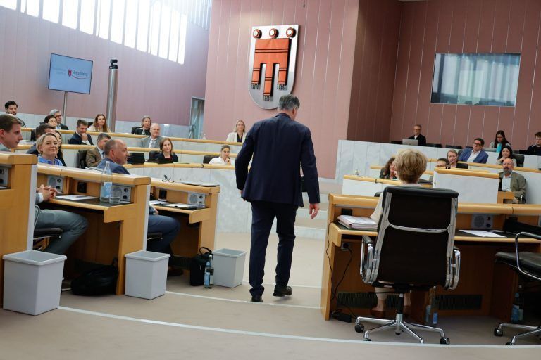 Standing Ovations von allen Landtagsparteien zum Abschied von Daniel Allgäuer