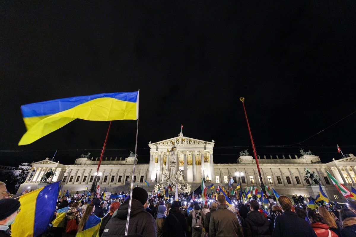Ukrainer in Grundversorgung verlieren Familienbeihilfe