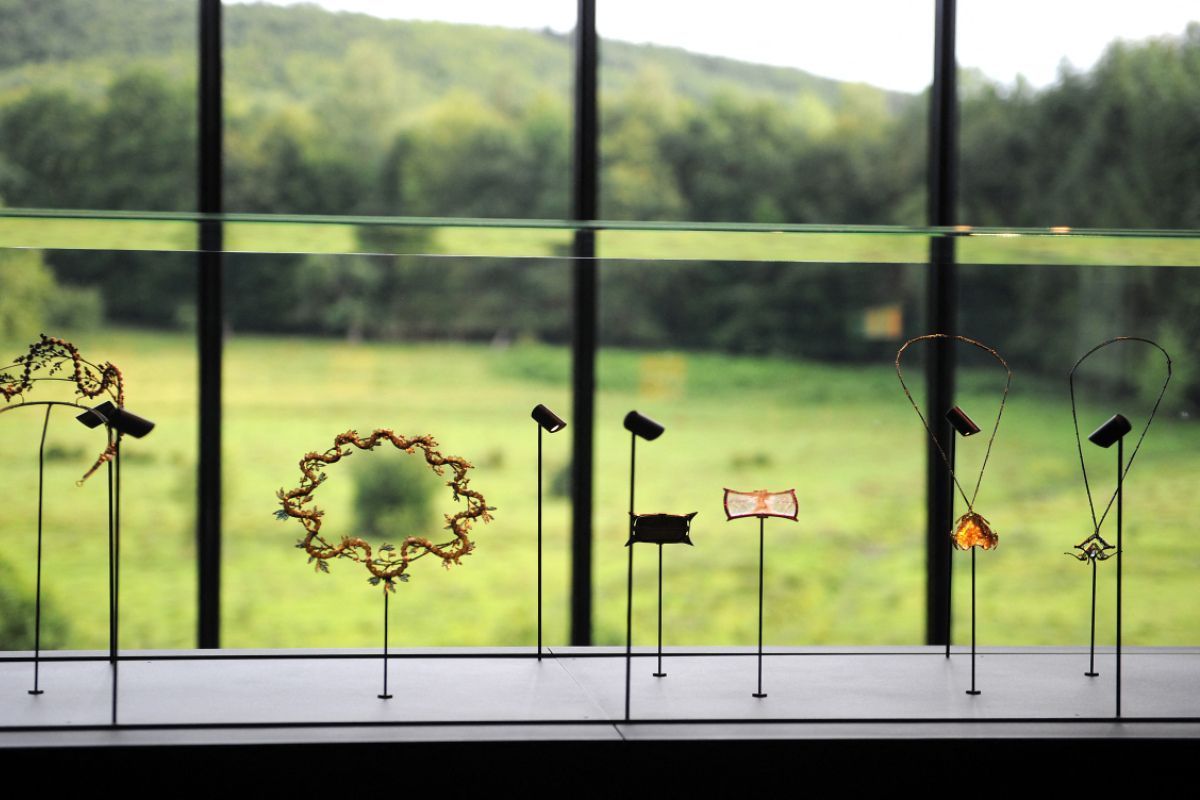 Schmuck in Millionenwert aus französischem Museum gestohlen