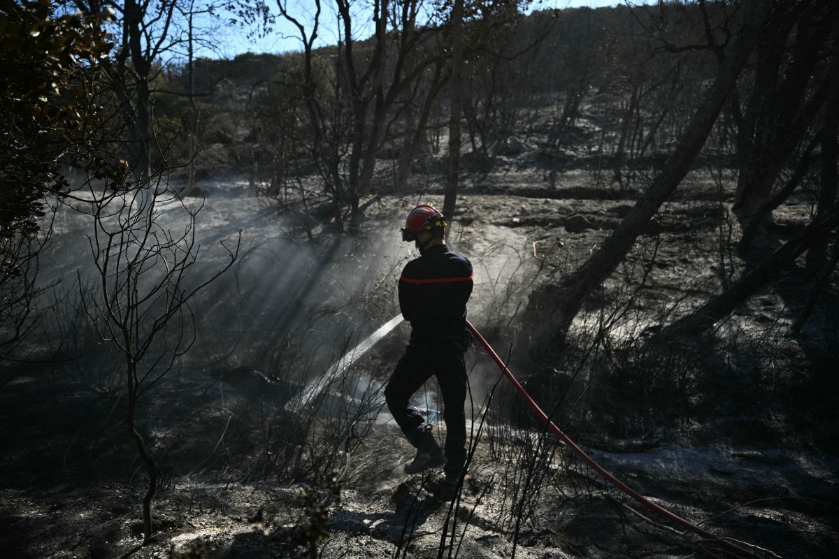 Feuerwehrmann in Frankreich bei Löscharbeiten verunglückt