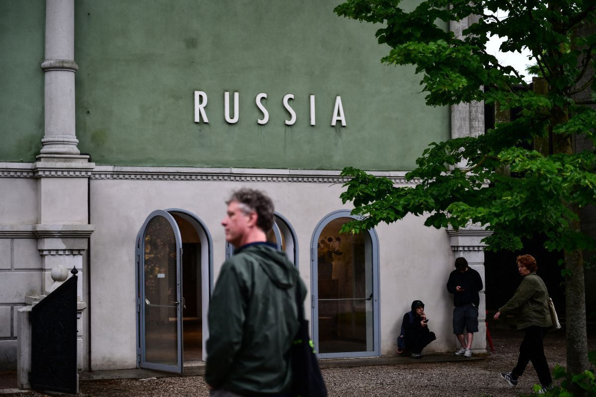Russland bei Biennale: EU-Kommission für Förderungsentzug
