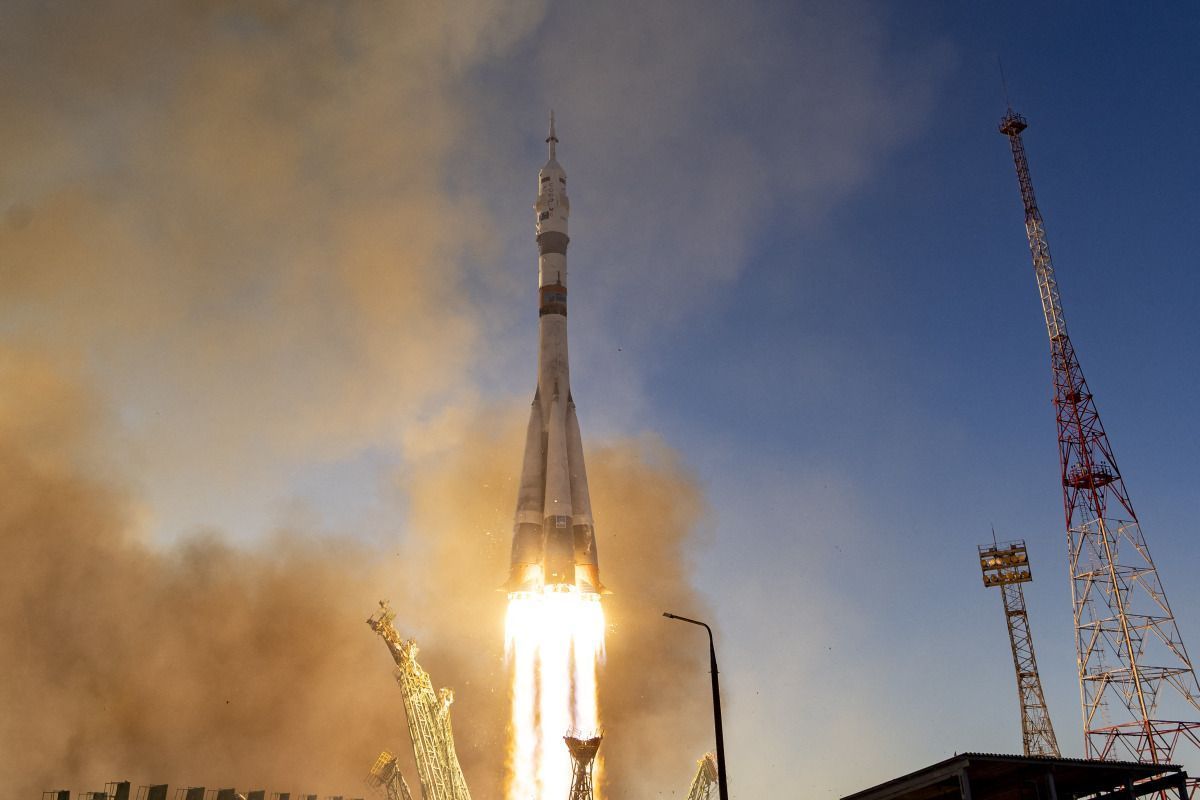 Zwei Russen und ein Amerikaner zur ISS gestartet