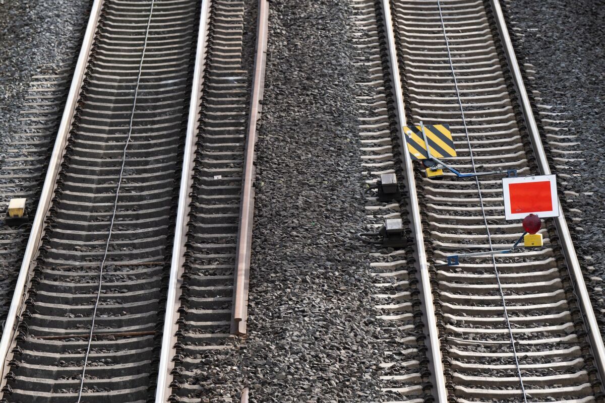 Westbahnstrecke Linz-St. Valentin weiter eingeschränkt