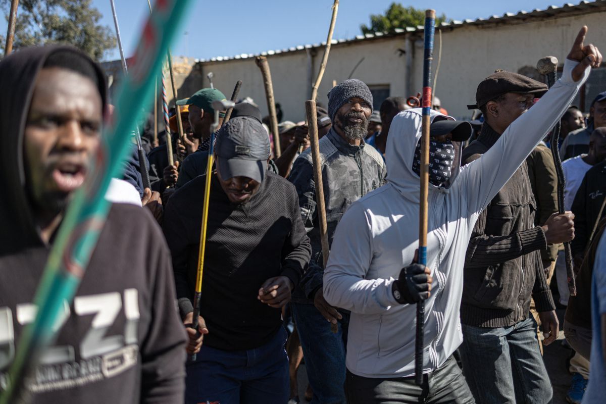 Über 160.000 Ausländer flüchten vor Gewalt aus Südafrika