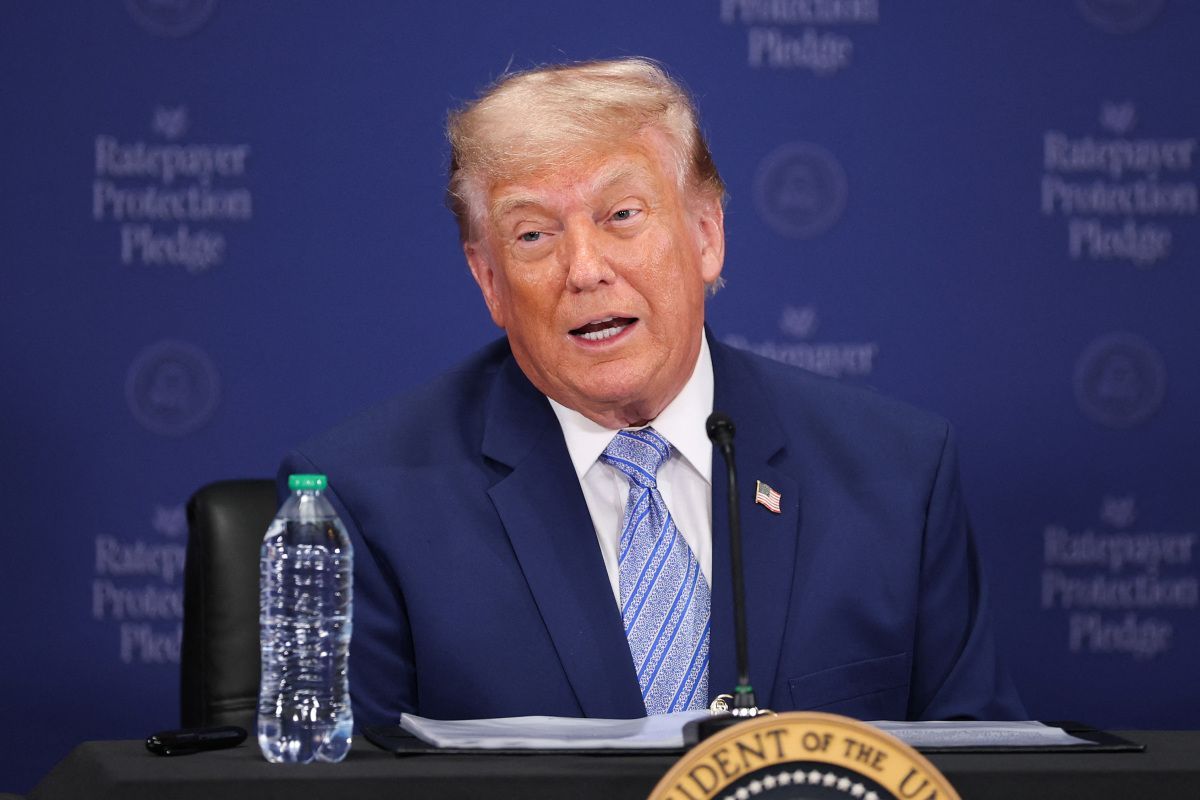 Trum will Iran für Schäden an Schiffen zahlen lassen