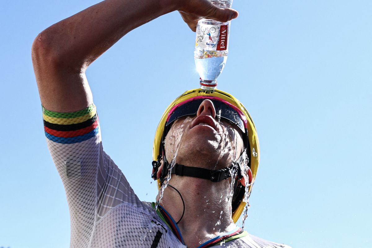 Pogacar gewinnt 3. Tour-Etappe und holt Gelbes Trikot