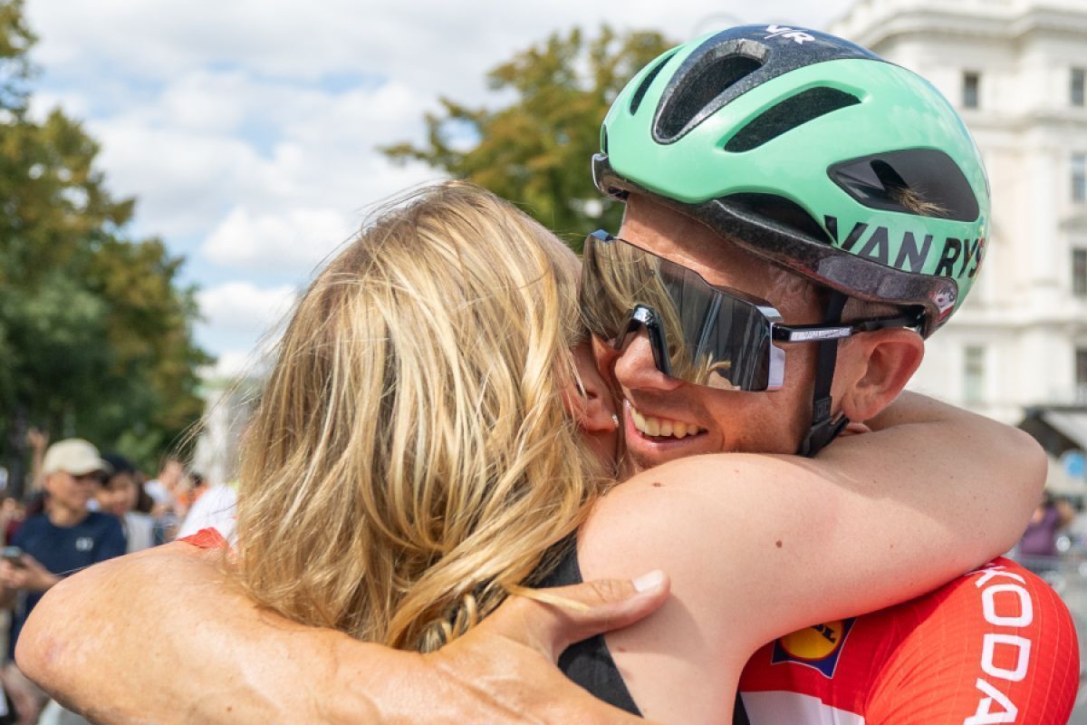 Gregor Mühlberger gewinnt die 75. Tour of Austria