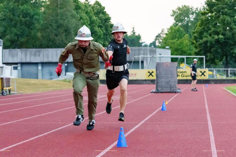 Feuerwehr Düns bei der "Olympiade" in Eisenstadt: "Das ganze Dorf fiebert mit uns mit"