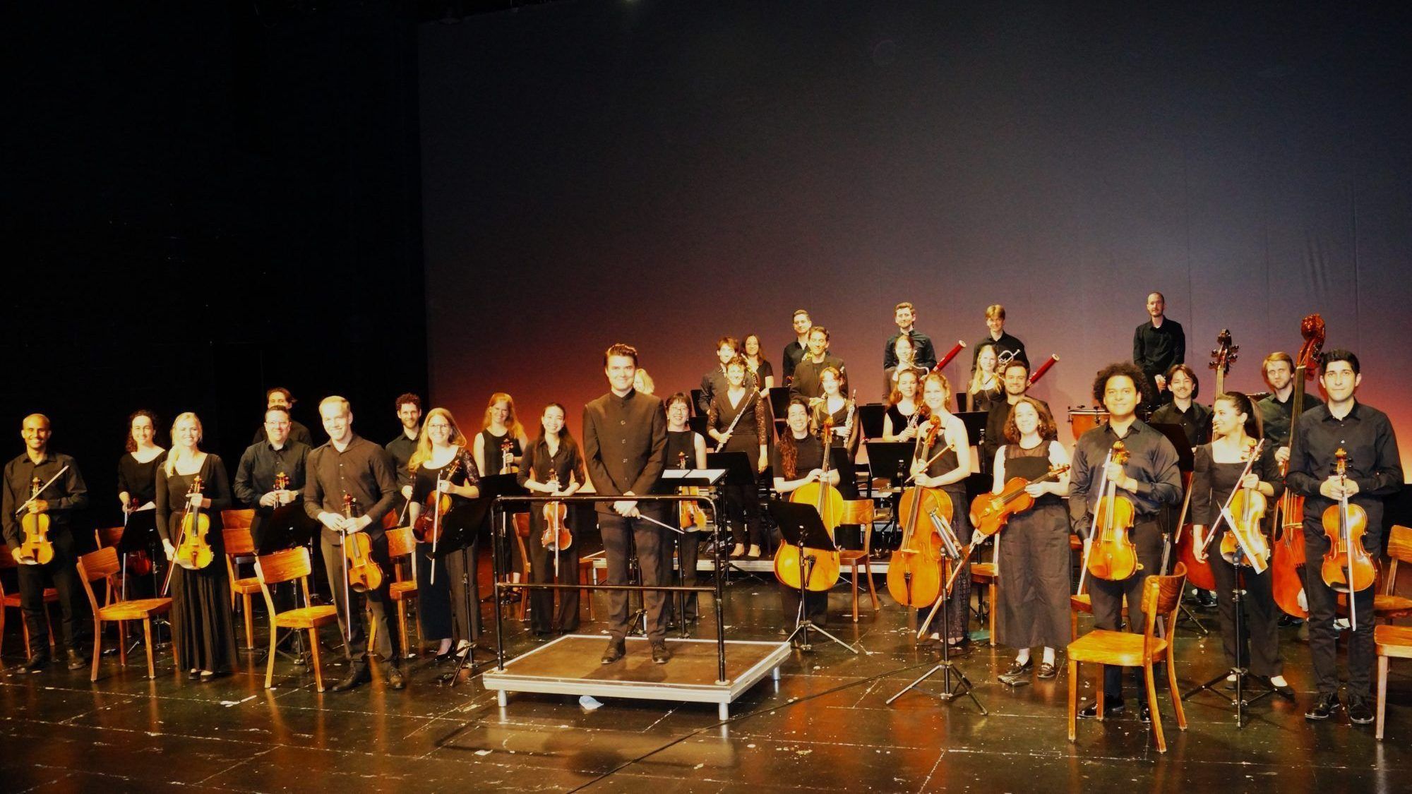 Camerata Musica Reno unter der Leitung von Dirigent Tobias Grabher