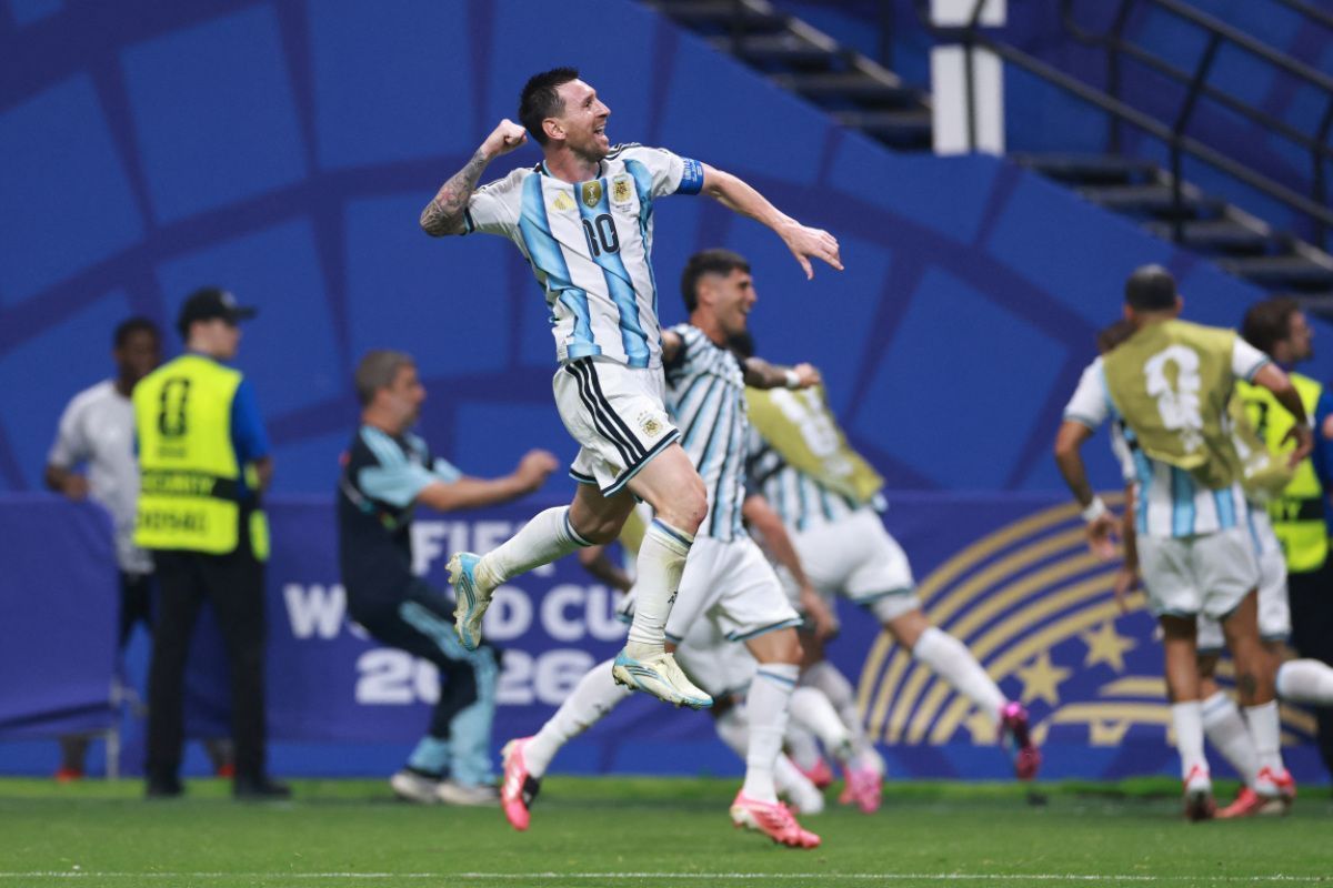Argentinien besiegt Ägypten bei Fußball-WM mit 3:2