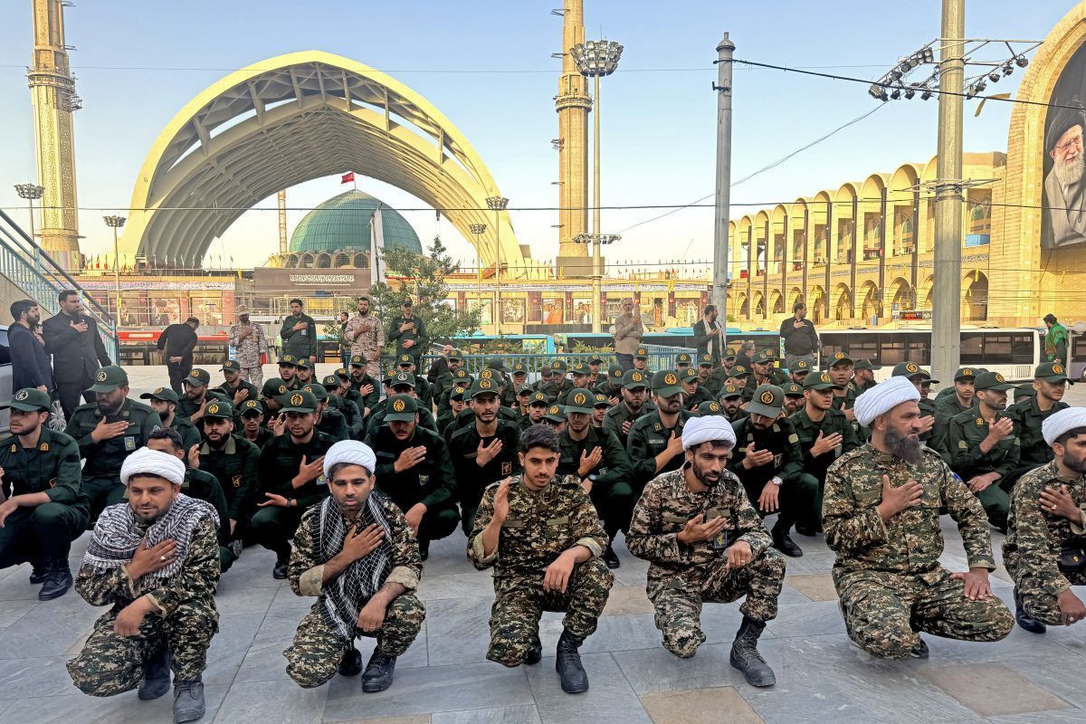 Trauerfeiern im Iran für getöteten Führer Khamenei