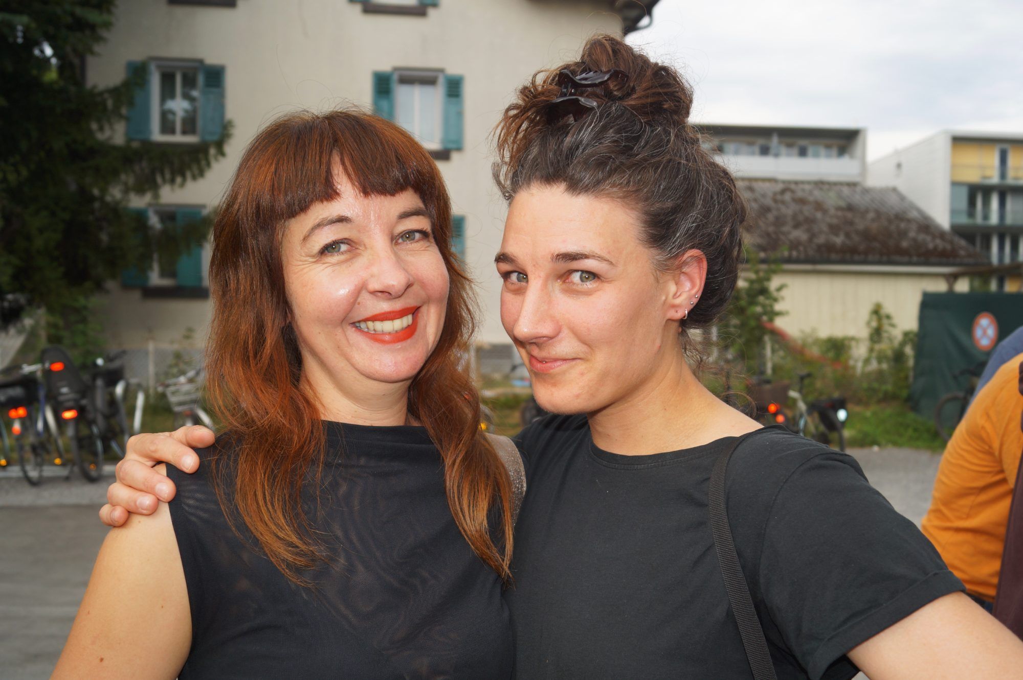 Autorin Silke Lang und Künstlerin Elena Apollonio