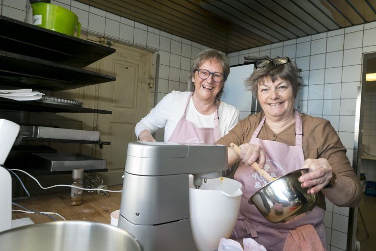 Bludenz am 13.2.2026 Ahna und Aehne, Kuchen backen, soziale Kontakte aufbauen und pflegen, Verein im ehemaligen Cafe Fritz in der Muehlgasse. Markus Amann.