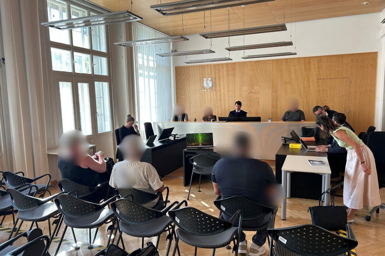 Millionenschulden, Kokain und geheime Konten: Helfer eines Bregenzer Firmenpleitiers vor Gericht