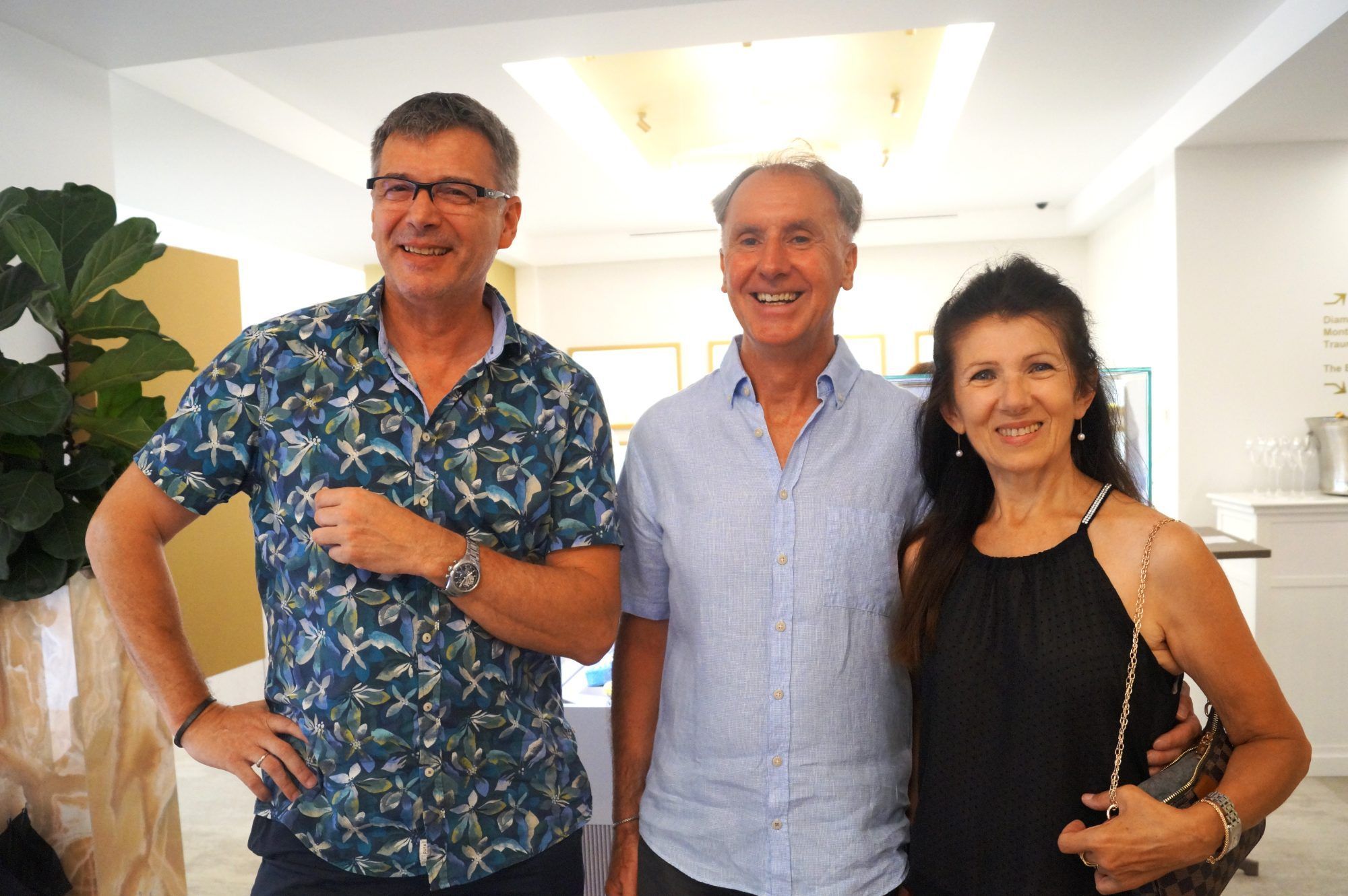 Norbert Lampert (ETG Rankweil) fachsimpelte mit Egon und Emira Burtscher
