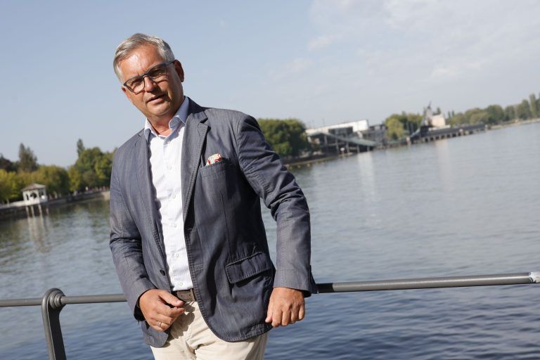 EU-Kommissar Brunner, sind Sie Türsteher oder Zufluchtgeber in der EU?