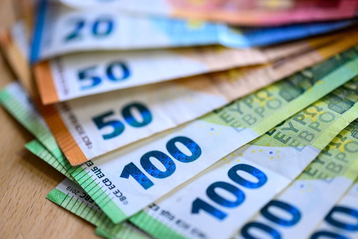 Erste Bank und Sparkassen erstatten unzulässige Kreditgebühr