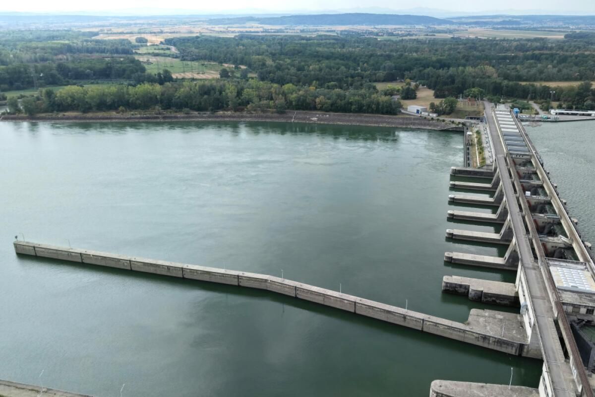Hitzesommer deutlich im Stromsystem spürbar