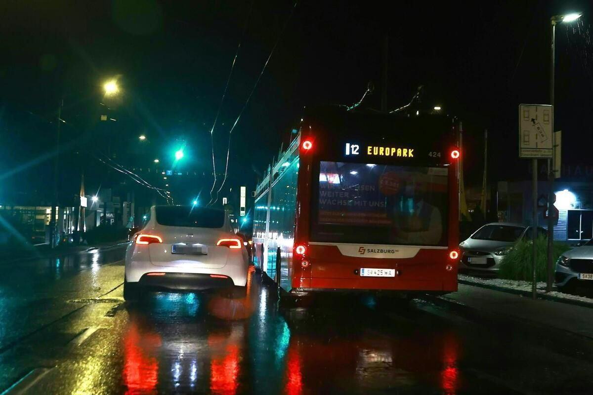 Unwetter legte Teile der Obus-Flotte in Salzburg lahm