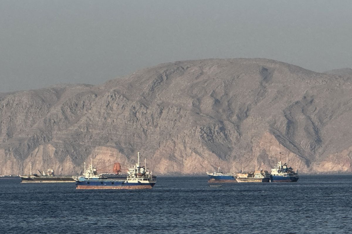 Warten auf Vereinbarung zu Straße von Hormuz