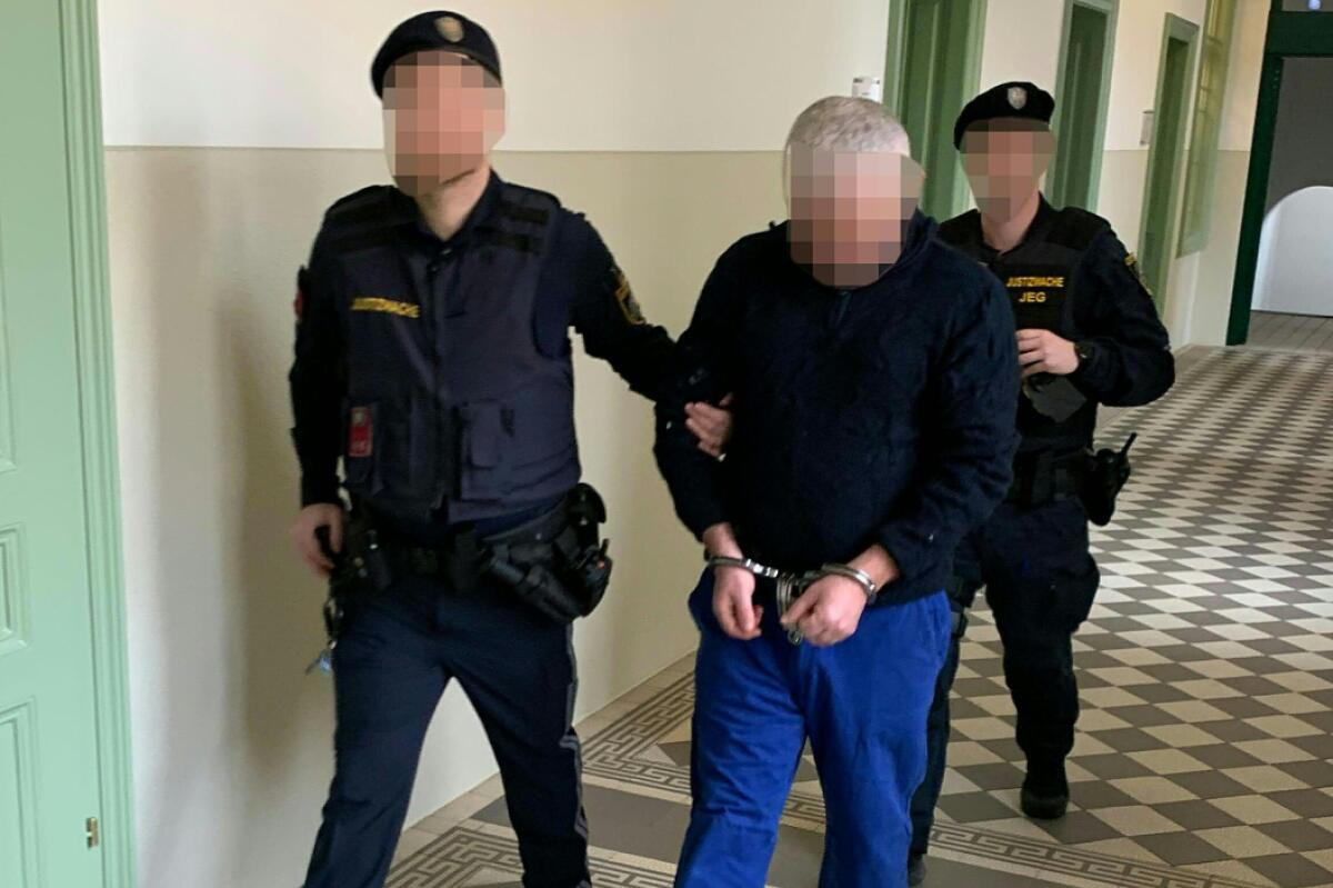 Prozess um Home Invasion und Schüsse auf Beamte vor Urteil