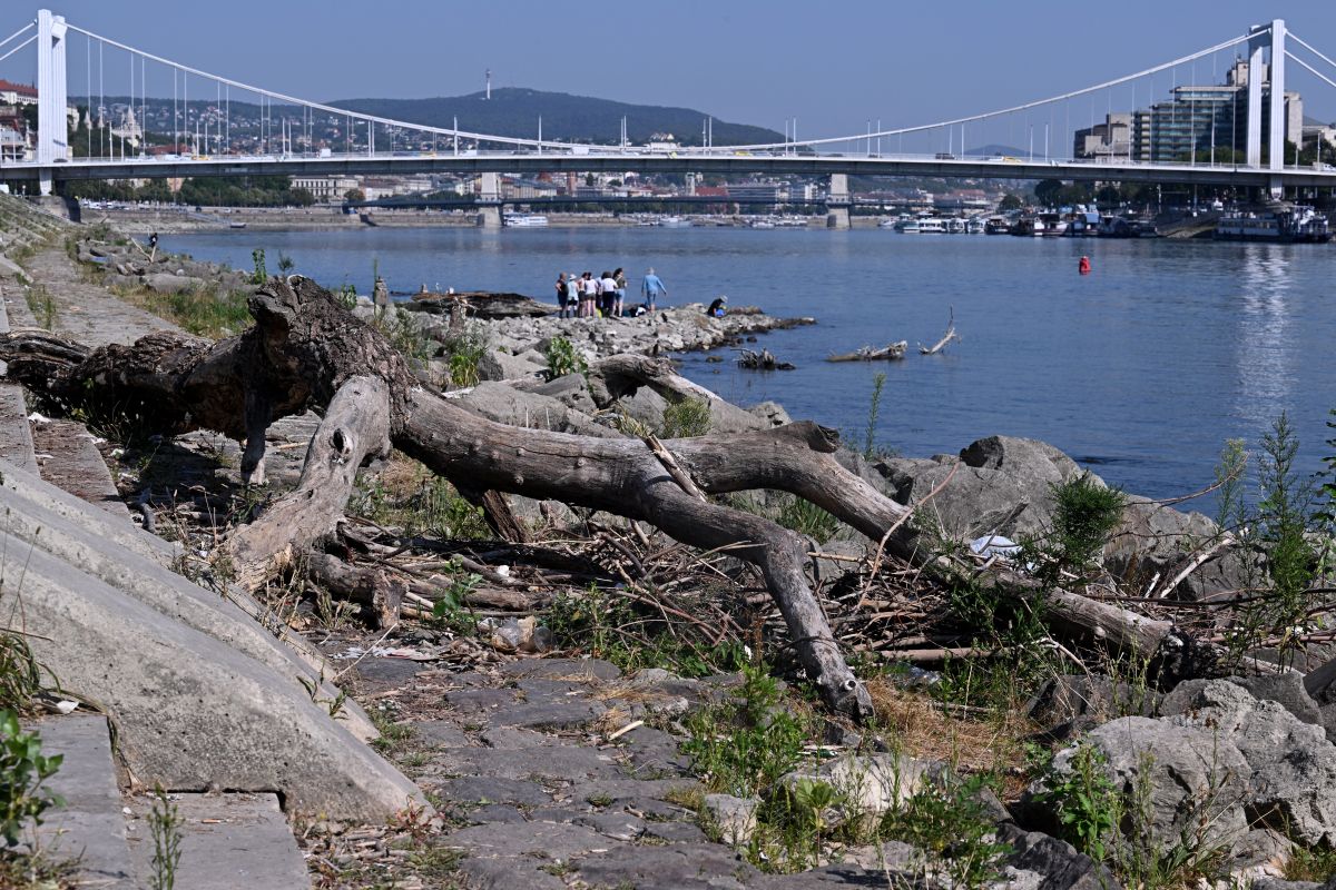 Niedrigwasser legte Kriegstote in Budapest frei