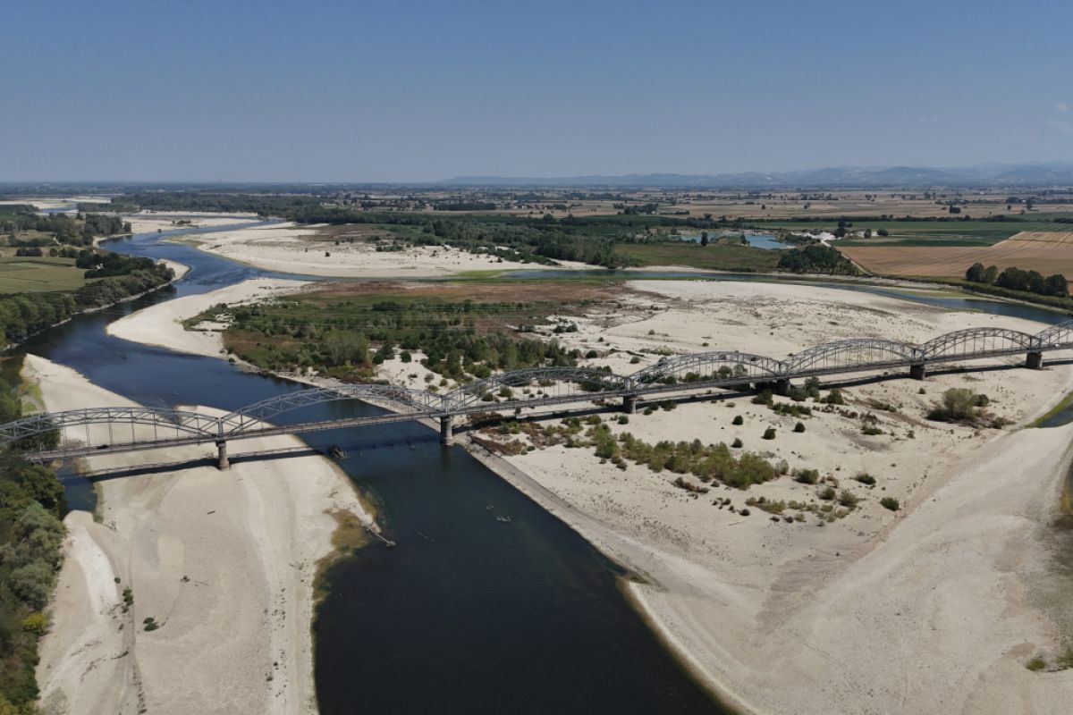 Fluss Po führt kaum noch Wasser