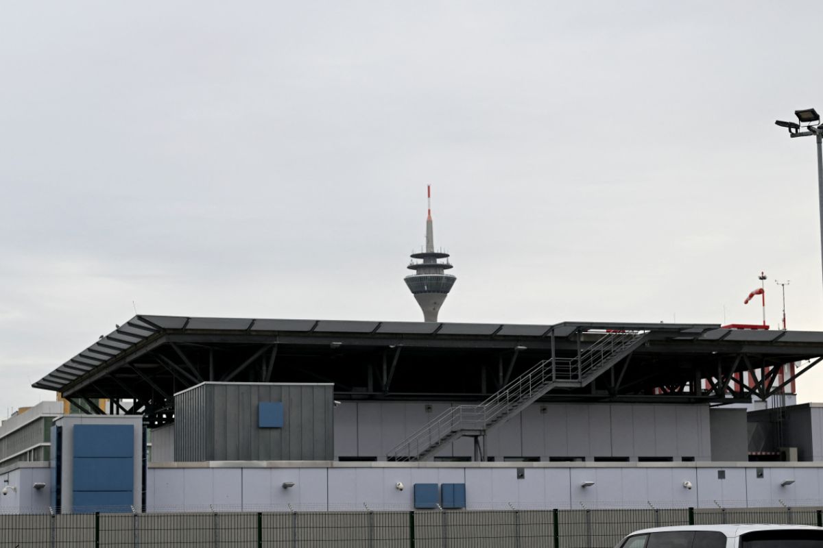 Hilfe für IS-Terroristen: Deutsche verurteilt