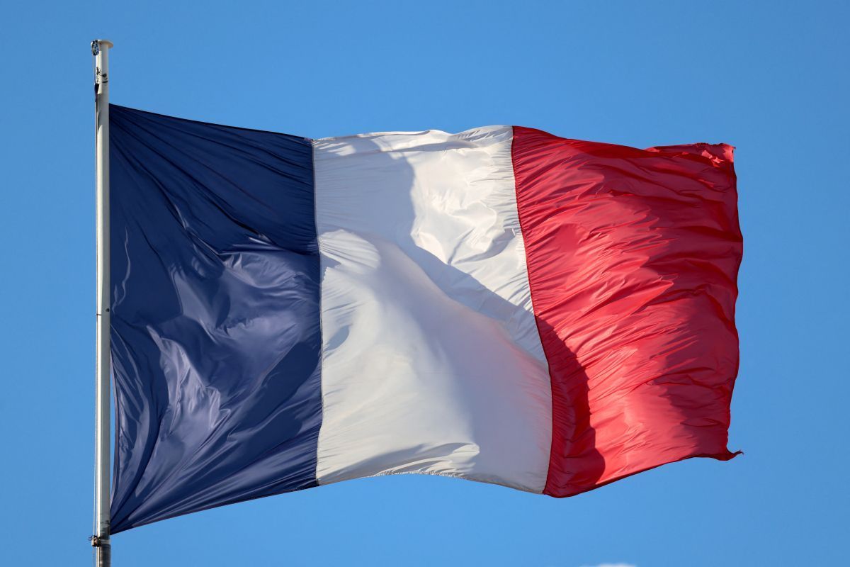 Frankreich weist zwei iranische Diplomaten aus