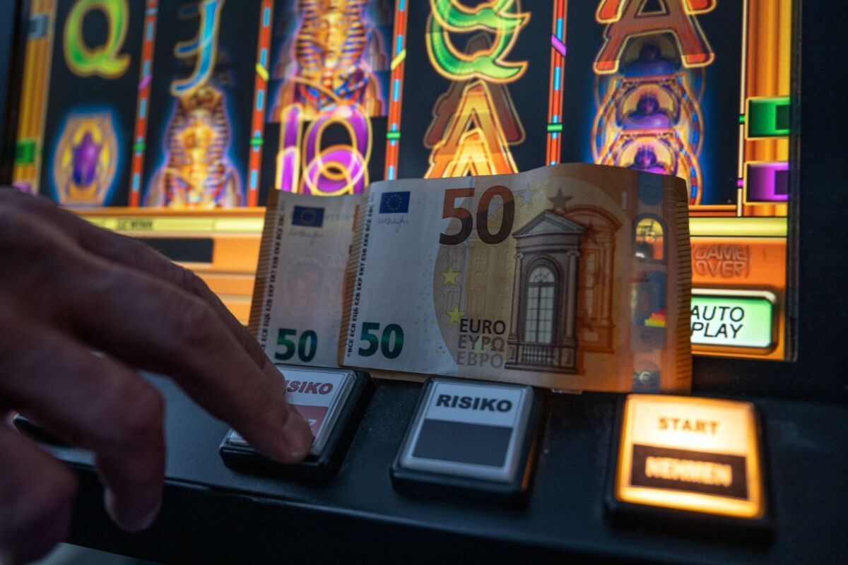 Mann mit Falschgeld in Wiener Glücksspiel-Lokal ertappt